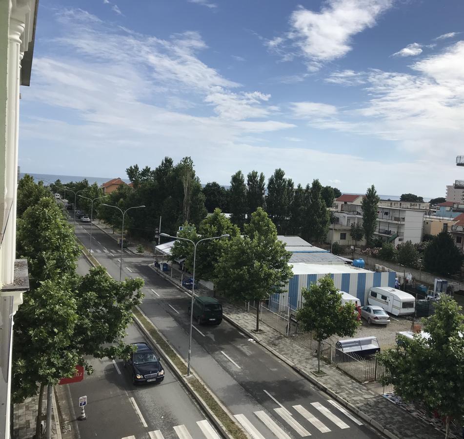 Velipoja Apartments Eksteriør billede
