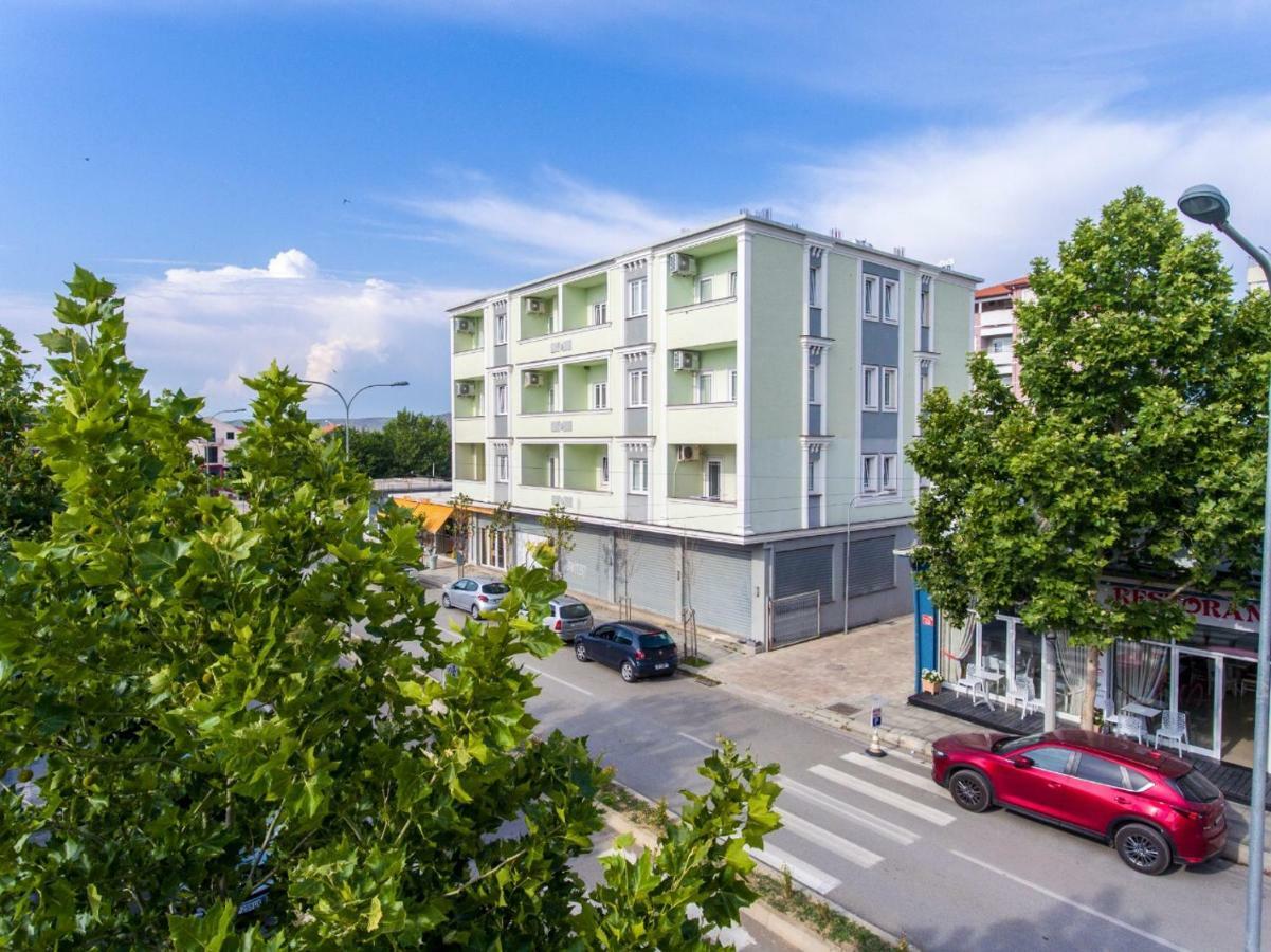 Velipoja Apartments Eksteriør billede