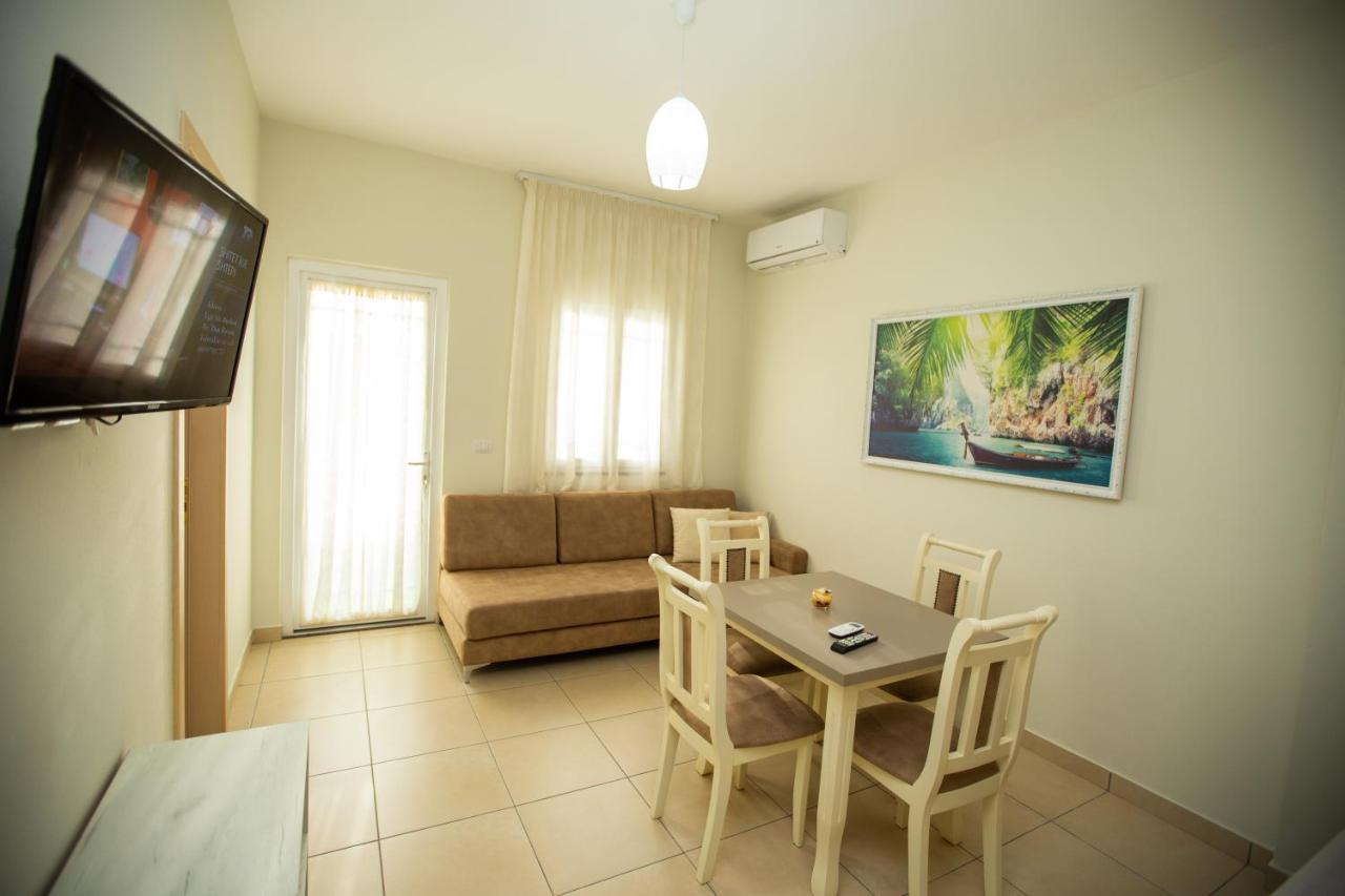 Velipoja Apartments Eksteriør billede